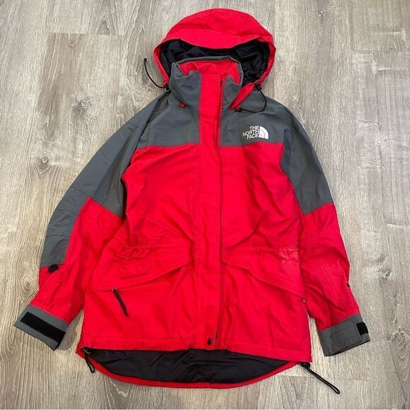 The North Face Women’s Red Full Zip Hooded Goretex Jacket Size Medium - Picture 1 of 5